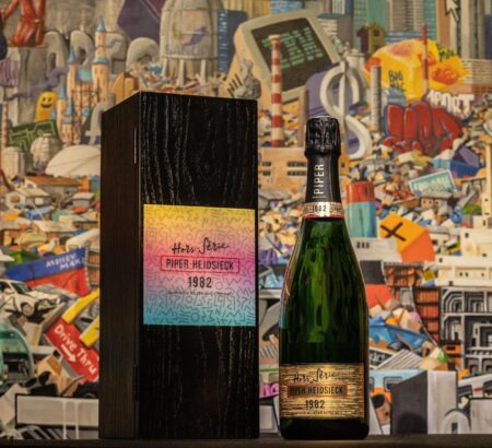 Šampanské Piper Heidsieck Vintage 1982 Horse Serie Brut 12% 0,75L Kazeta - Image 2